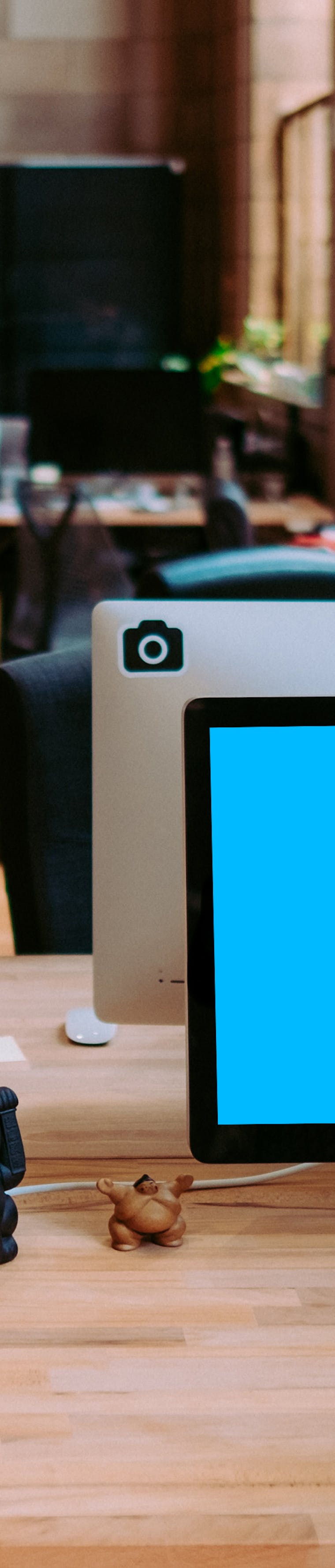 Download Free iMac on the wooden desk Mockup generator | Smartmockups